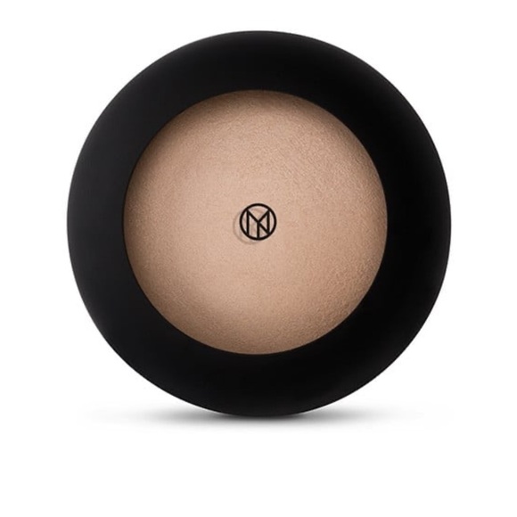 IL MAKIAGE MINERAL BAKED HIGHLIGHTER IN SHADE HALO - Picture 4 of 4